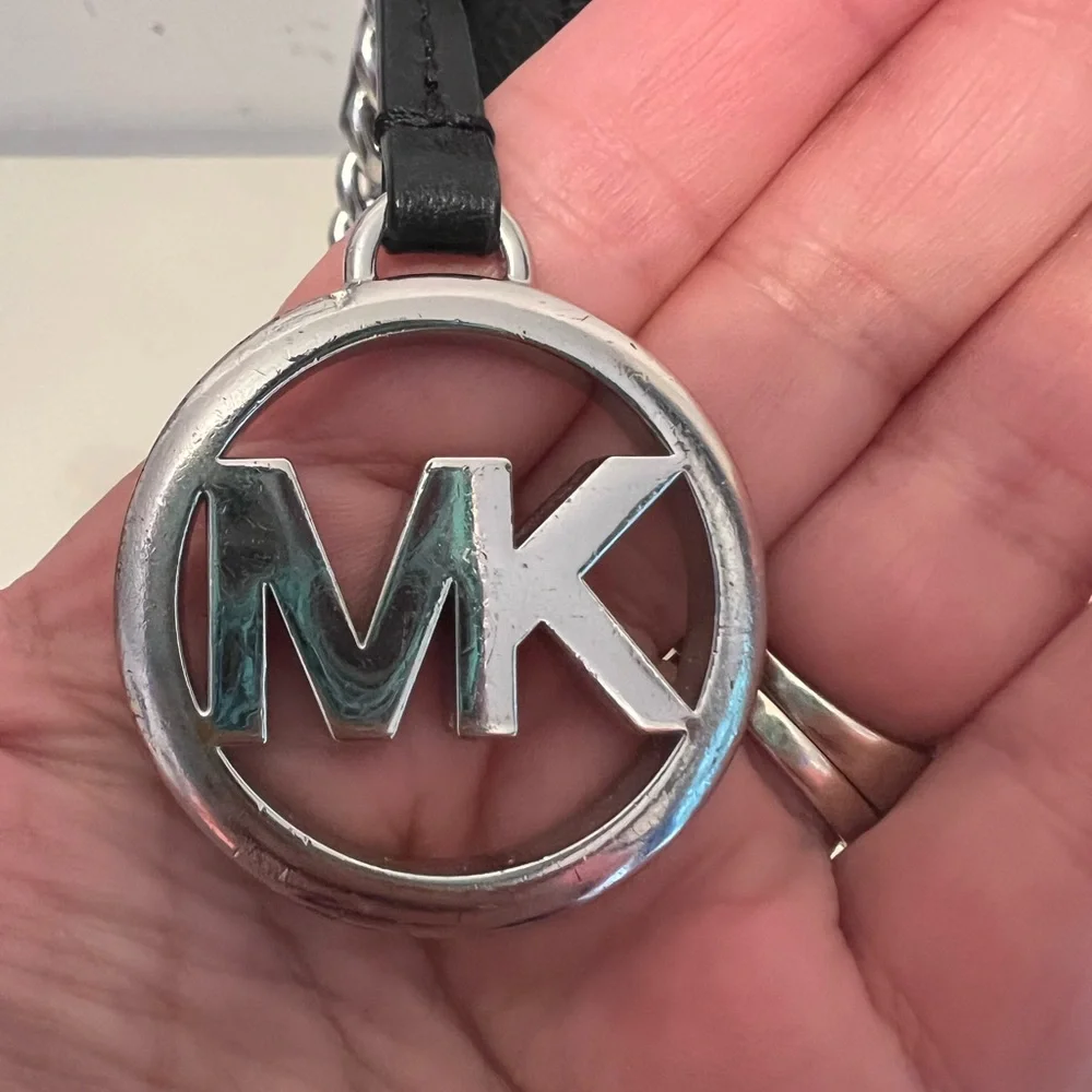 Michael Kors Black Shoulder Bag - Picture 8 of 8